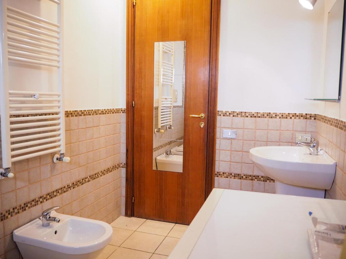 Apartamento Terrazza Cavour Bari Exterior foto